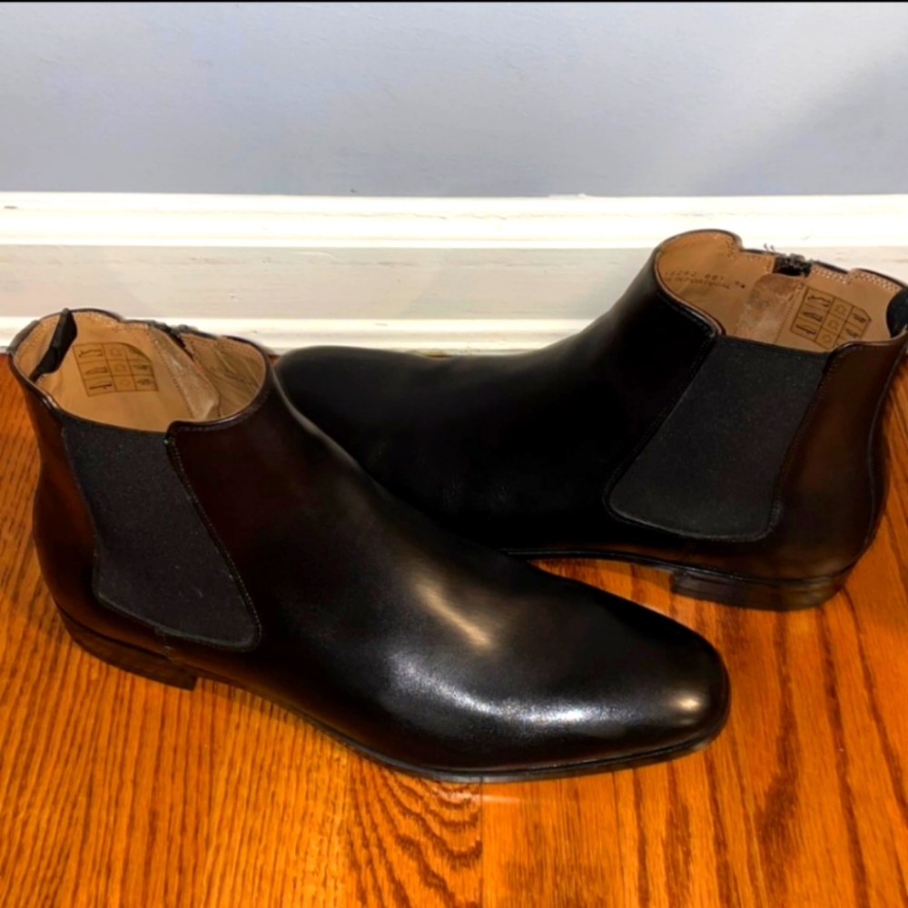 Hugo Boss Black Leather Chelsea Boot w/ Zippers